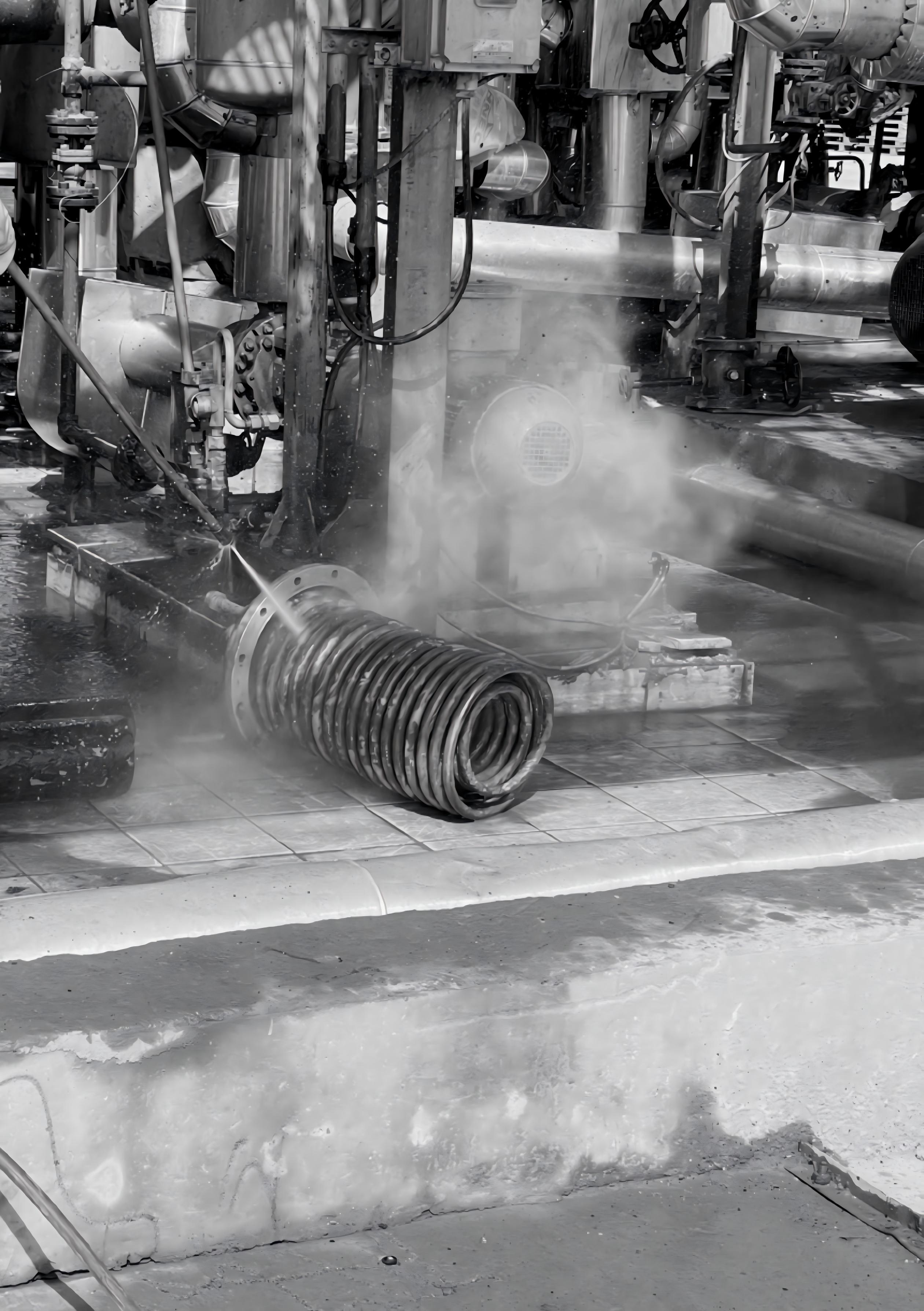 Industrial cleaning spray and equipment